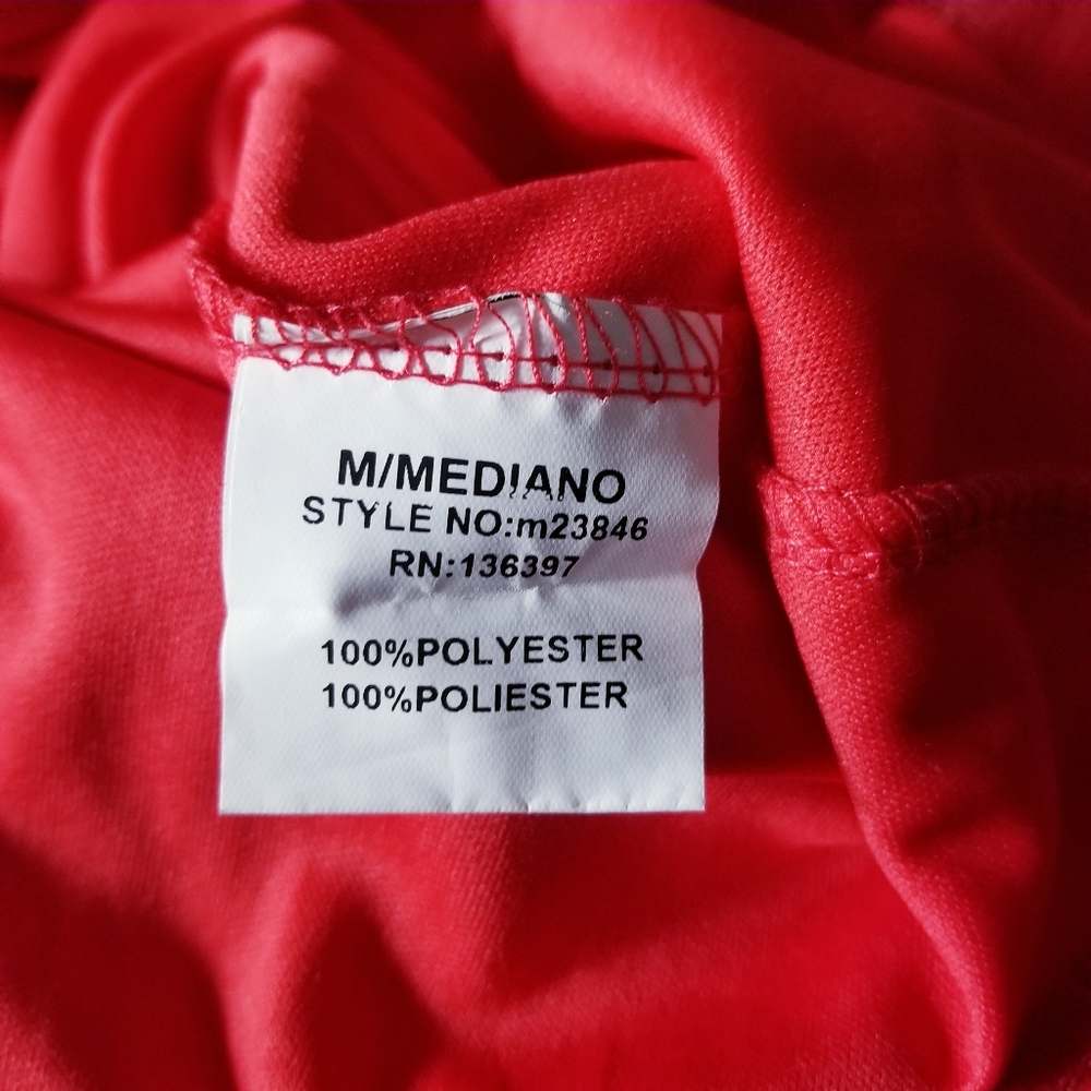 MANIJU RED FORMAL DRESS SIZE MEDIUM - Picture 4 of 16